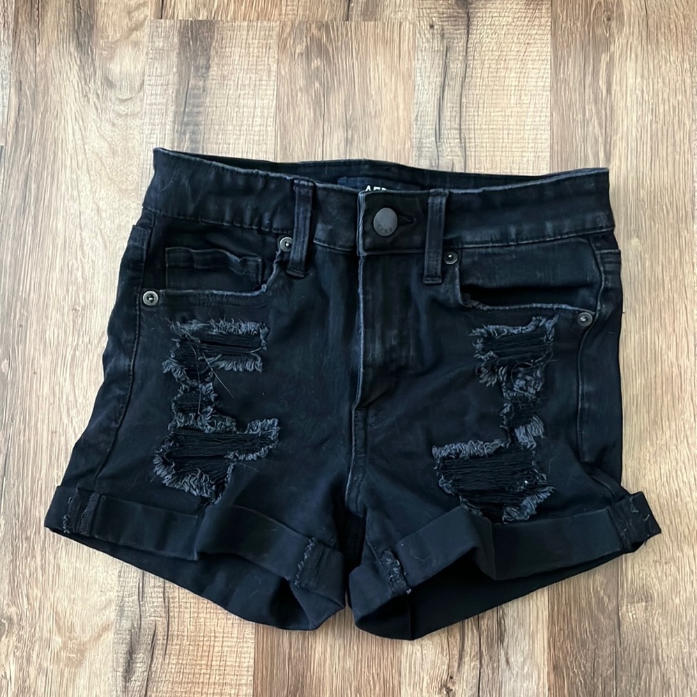AERO shorts
